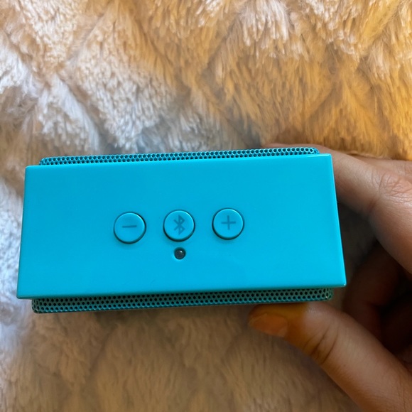 Bluetooth speaker - Picture 2 of 6